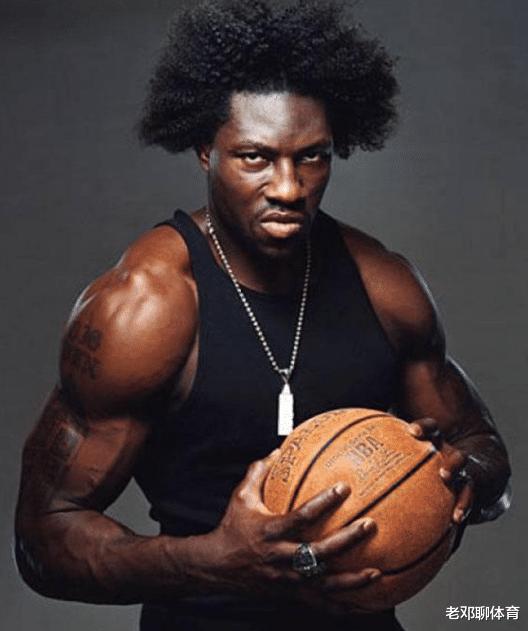 NBA肌肉男真不少，但是拥有“麒麟臂”只有这5人 詹皇垫底(4)