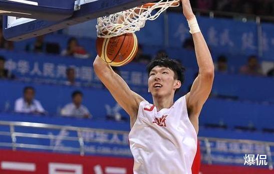 亚洲杯官宣，郭艾伦周琦或被替代，中国男篮两大MVP上位！(3)