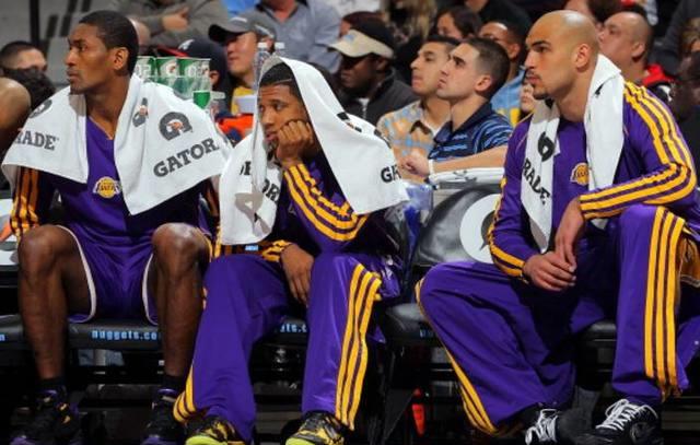 NBA为何禁止球员在替补席使用手机？有4大原因，懂的都是老球迷！(3)