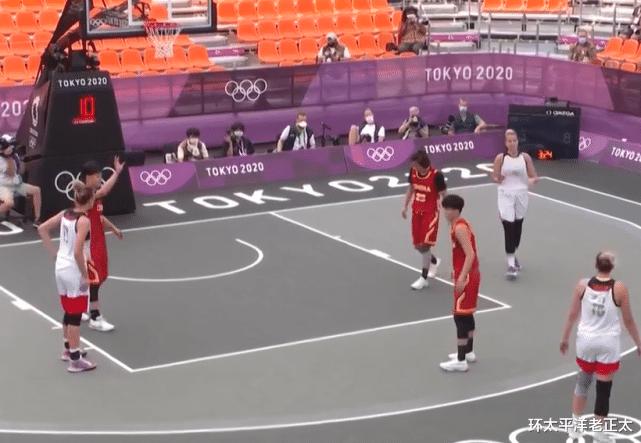10分完败！中国3人女篮奥运首败，被争冠大热碾压，恐无缘直通4强(4)