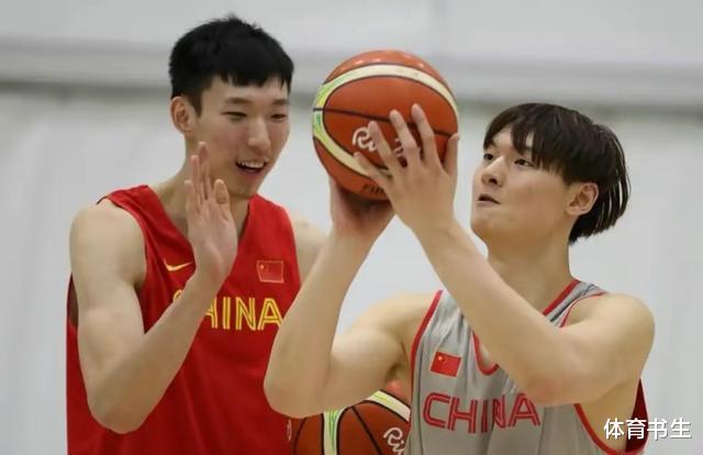中国男篮12人大名单揭晓，周琦徐杰不可或缺，全力冲击6月世预赛(2)