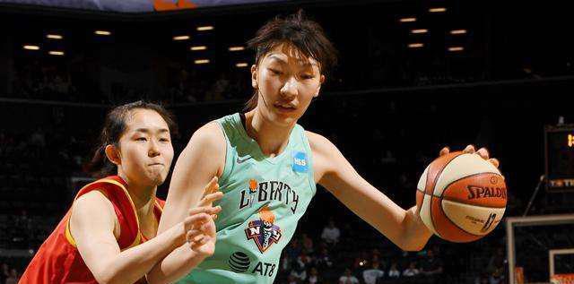 中国篮坛迎来爆发！7大球星挑战NBA，姚明杜锋乐坏了，杨鸣犯了愁(5)