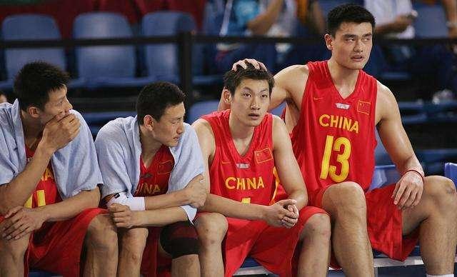 中国男篮宣布一项决定，杜锋补招3人，25岁国手疑遭彻底除名(3)