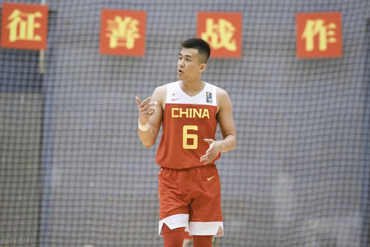 中国男篮世预赛三叉戟或有变，郭艾伦伤病引担忧，杜锋需2选1(3)