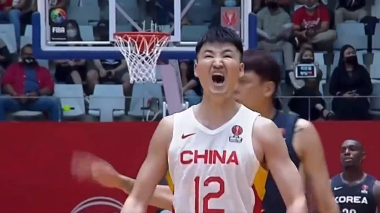 谁能想到2022年男篮亚洲杯小组赛中国男篮的前两场比赛的关键人物竟然是他们(1)