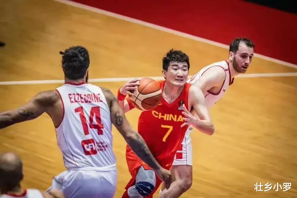 中国男篮球员基本功太差，姚明，易建联都退役了，回到巅峰太难了(2)