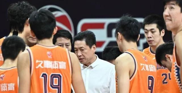 CBA新赛季三队崛起冲八强，辽宁受广东、上海冲击卫冕难度加大(6)