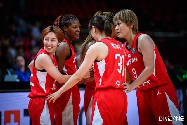 日本队凭什么威胁中国女篮奖牌？险造16分大逆转，归化成了拖油瓶(1)