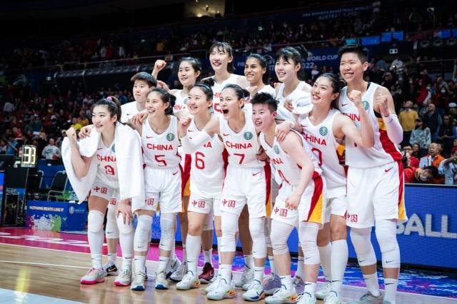 老对手难阻中国女篮！世界大赛四强，我们回来了！(3)
