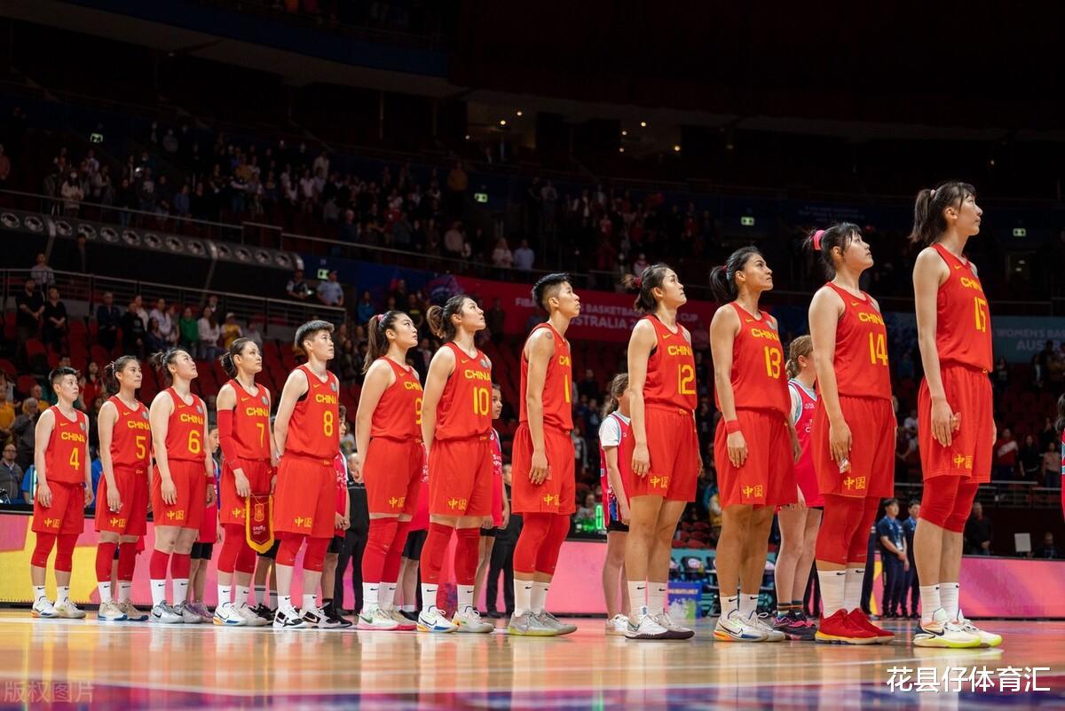 中国女篮决战世界杯东道主，开赛时间有变，做好3点保三争二稳了(5)