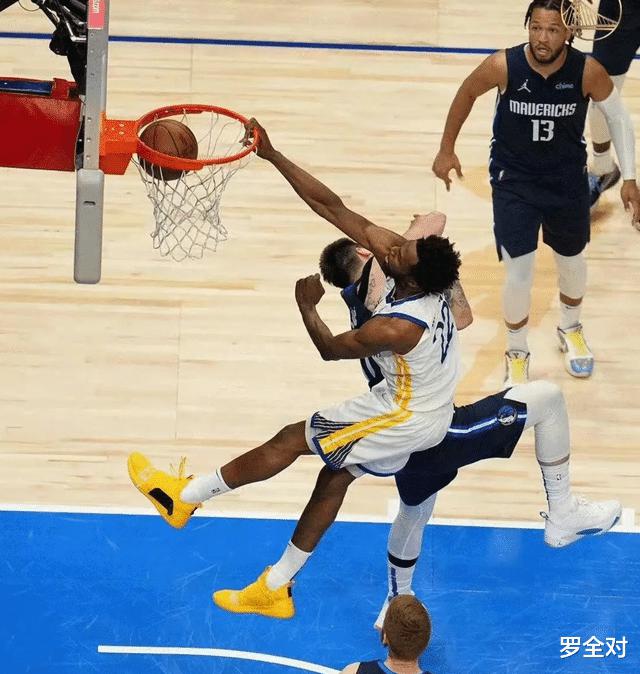 威金斯NBA决赛上脚贴牌Nike，匹克真是给你惯出毛病了？(1)