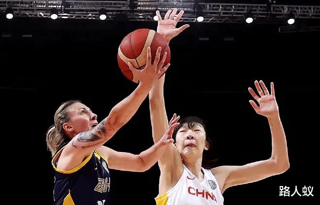 中国女篮想挑战美国女篮的地位，需要在下面三个方面做出改变(1)