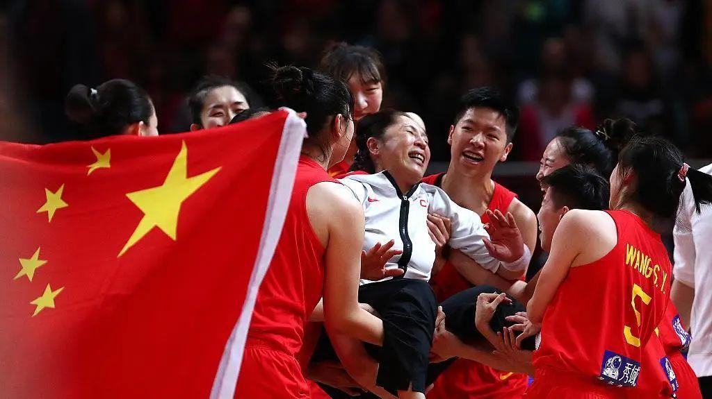 中国队主教练郑薇：“女篮还不是真正世界强队”(1)