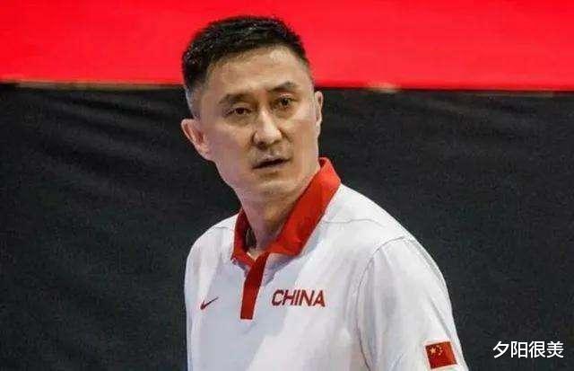 新任中国男篮主帅乔尔杰维奇提出自己的行程、教练组组建及队员选拔规则(3)