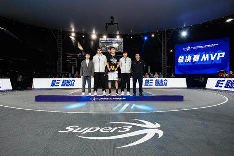 上海横沙誉民击败上海久事，夺得超三联赛元年冠军(3)
