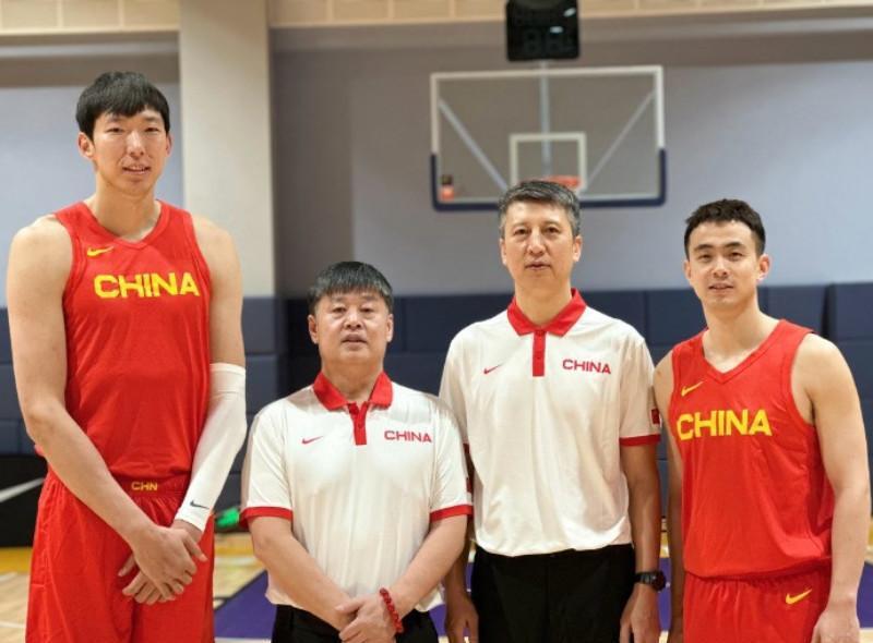 中国男篮两连胜稳了，因为核心对抗能力大幅度提升，这次谁与争锋(1)