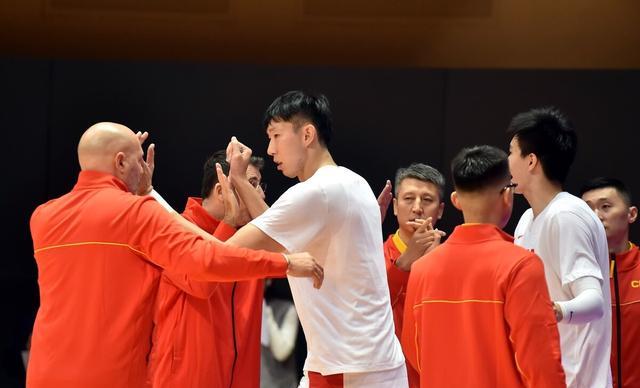 不是赵继伟和周琦，中国男篮头号赢家是郭士强，乔帅敬让他三分(4)