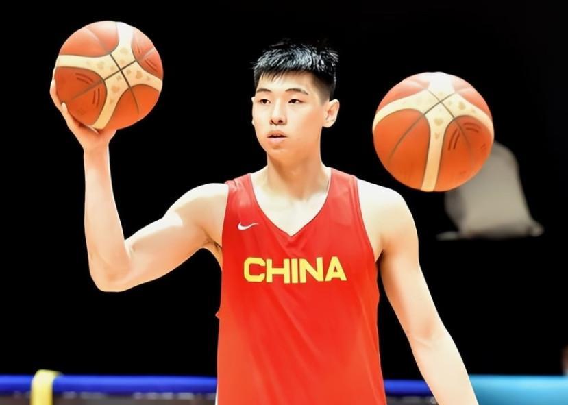 男篮：中国男篮锋线有了新的答案，郭士强成最强伯乐(2)