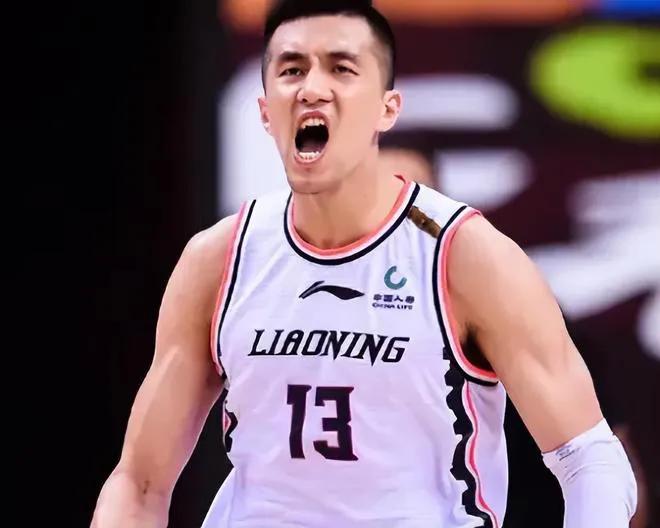 不出意外，中国男篮会派出以下阵容来参加八月份的男篮世界杯！
中锋:首发周琦，替补(1)