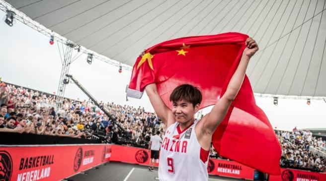 中国篮协正式官宣！姜佳音成为国家队教练 曾夺得世界冠军(1)