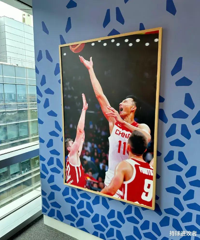 易建联大厦正式启用！中国男篮领军人物，韩旭WNBA上场时间锐减(3)