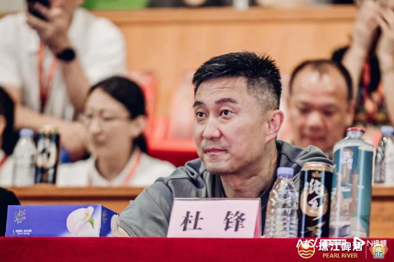 2023广东省男篮联赛茂名开幕，杜锋出席谈陈国豪选秀前景(2)