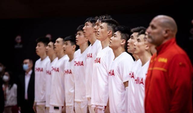 中国男篮18人名单，辽粤和广厦入选人数最多，洋帅是怎么选人的？(2)