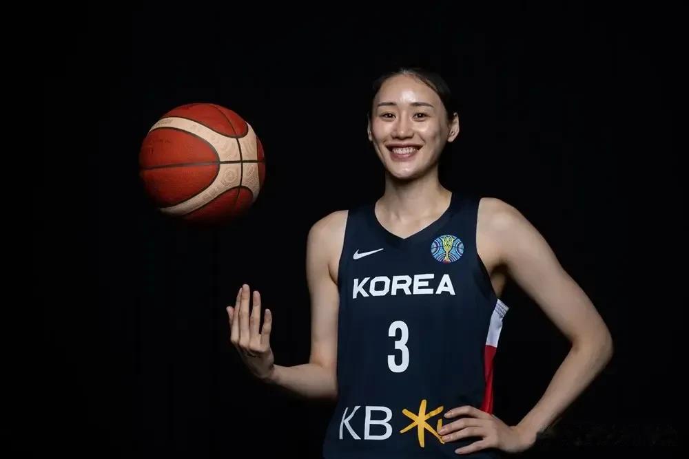 韩国女篮3号姜利瑟！美如画！
中国女篮加时87-81险胜韩国，
虽然比赛输了，
(1)
