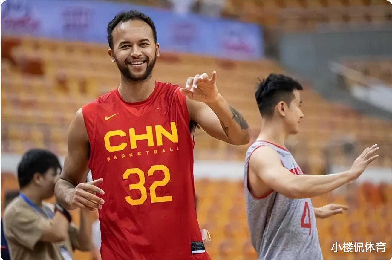 中国男篮：21号确定淘汰两名球员，不出意外的话，就是他俩(2)