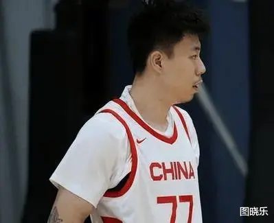 中国男篮64-87塞尔维亚男篮，中国队得分超过5分的球员一览(1)