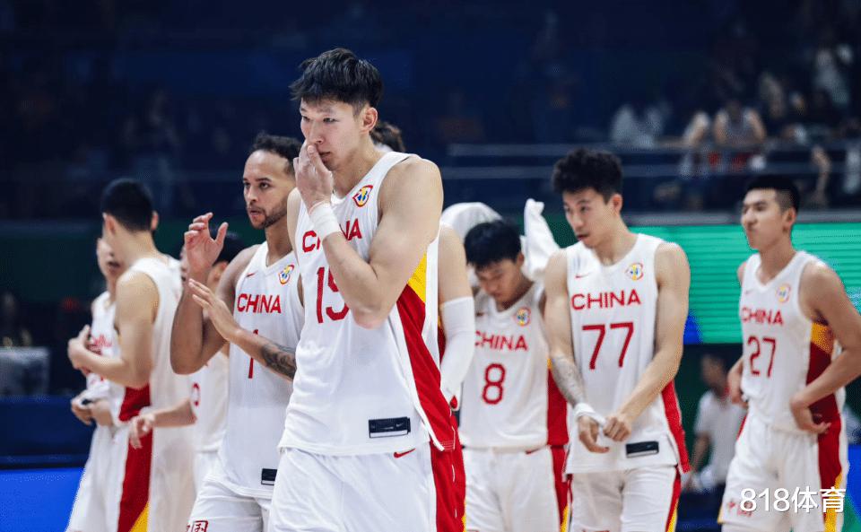 王治郅：中国篮球就像一个班级 不能因为男生成绩差就否定班里女生成绩(2)