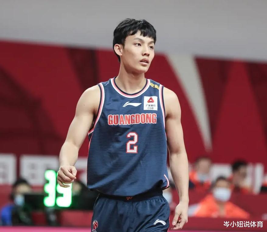徐杰是中国男篮目前最好的控卫？矮个子里拔高个了(1)
