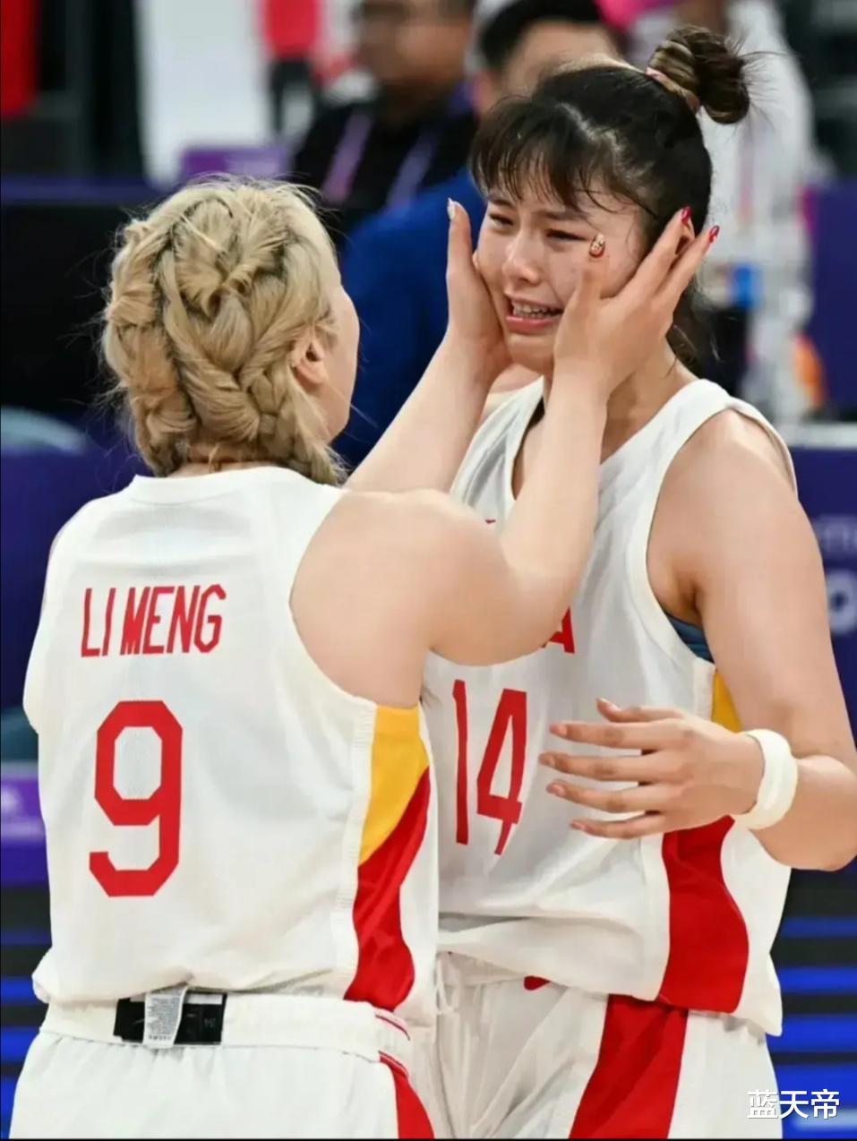 有一说一，巴黎奥运会中国女篮若更换两将，女篮实力应该只升不降(4)