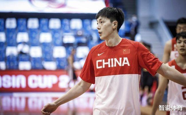 中国男篮大胜31分，胡明轩正负值-11，理性分析他还能留在国家队吗(3)