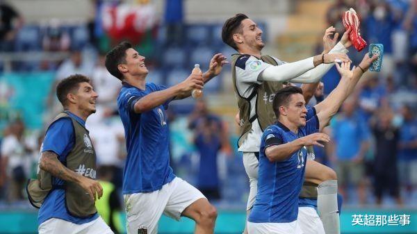意大利的对手定了！首组淘汰赛对决出炉，世界第23期待大逆袭！(2)