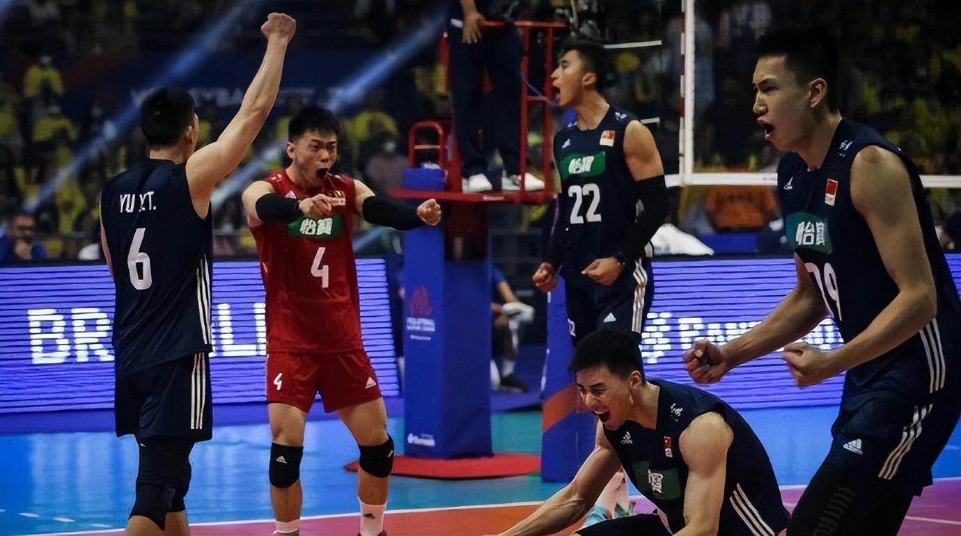 3-0！中国队创造历史，横扫奥运冠军，连续2次大逆转把对手打沮丧(8)