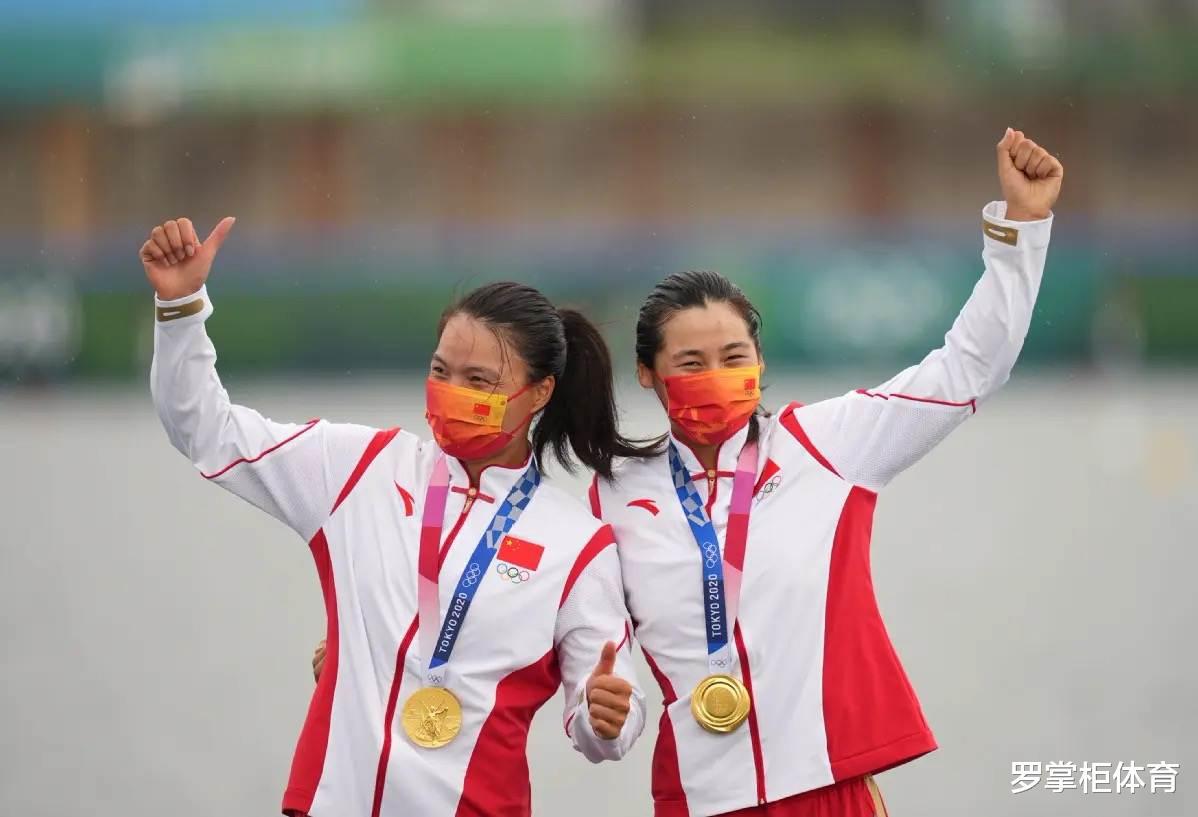 中国队世锦赛夺冠！两位姑娘稳居世界第一，刷新奥运纪录创历史！(1)