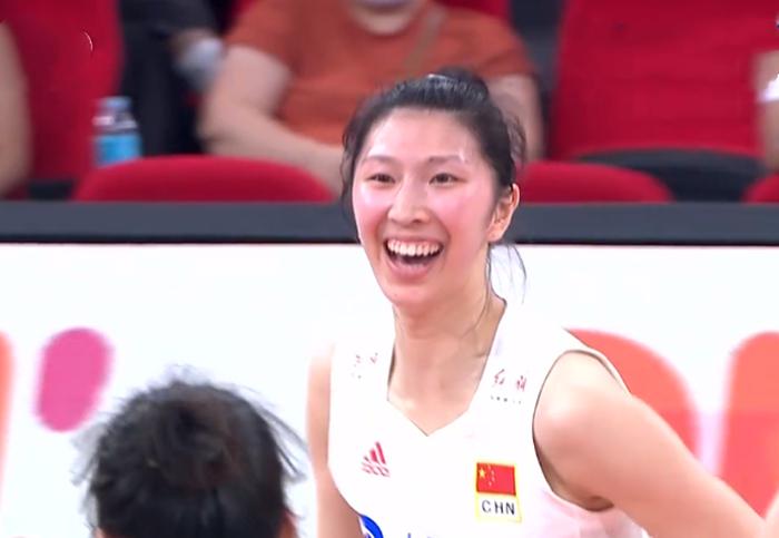 中国女排2队晋级决赛！4人表现亮眼，蔡斌会让他们参加世锦赛吗？(1)