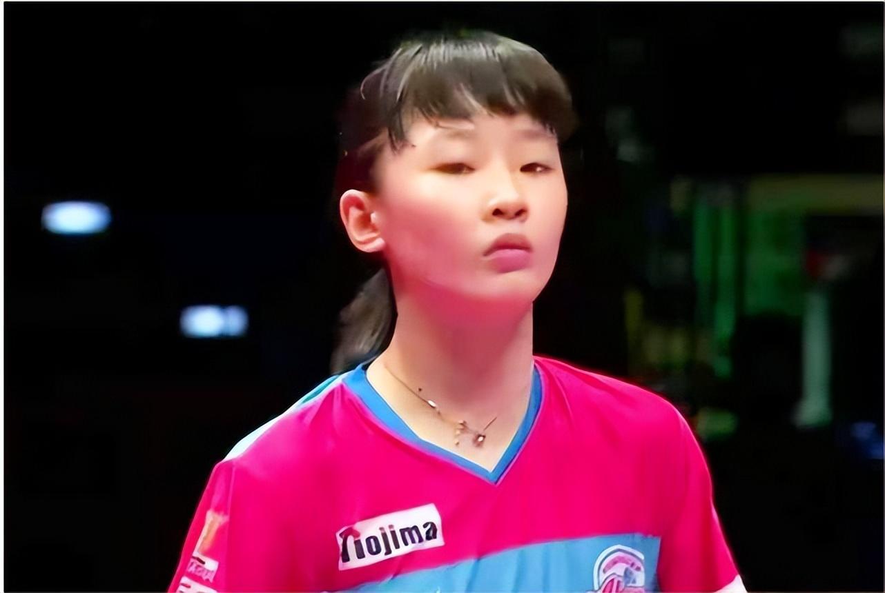 4-3打哭日本张本美和，3-2完胜日本平野美宇，中国女将4-1夺冠(2)