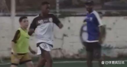 从废墟中走出的世界杯明星-里沙利松，14岁险遭遇害(2)