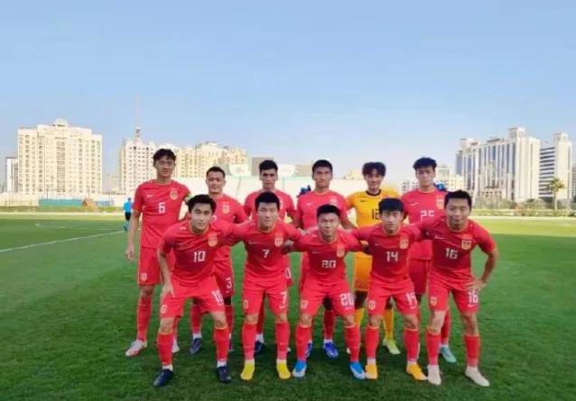 北京时间2023年3月12日晚，中国国家男子足球亚运队在迪拜与土库曼斯坦Ahal(1)