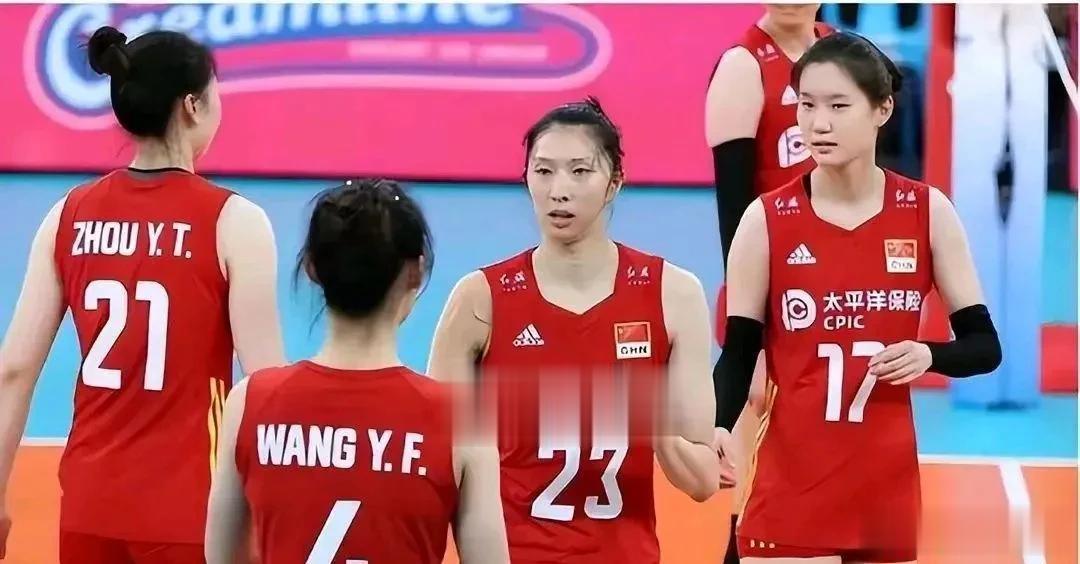 中国女排
年轻球员，未来潜力最大的应该是吴梦洁和周页彤，吴梦洁进攻有高度，适当加(1)