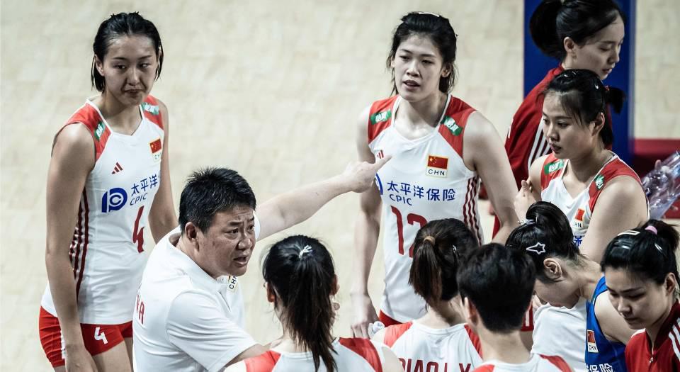 官宣！国际排联曝出争议猛料，中国女排奥运冠军受到争议(1)