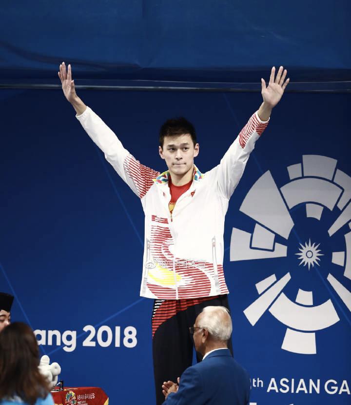 难过！中国游泳历史第一人无缘杭州亚运 直播时落泪 曾拿9枚金牌(3)