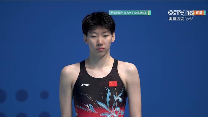 亚运跳水中国包揽女子1米板前二 李亚杰317.55摘金(1)
