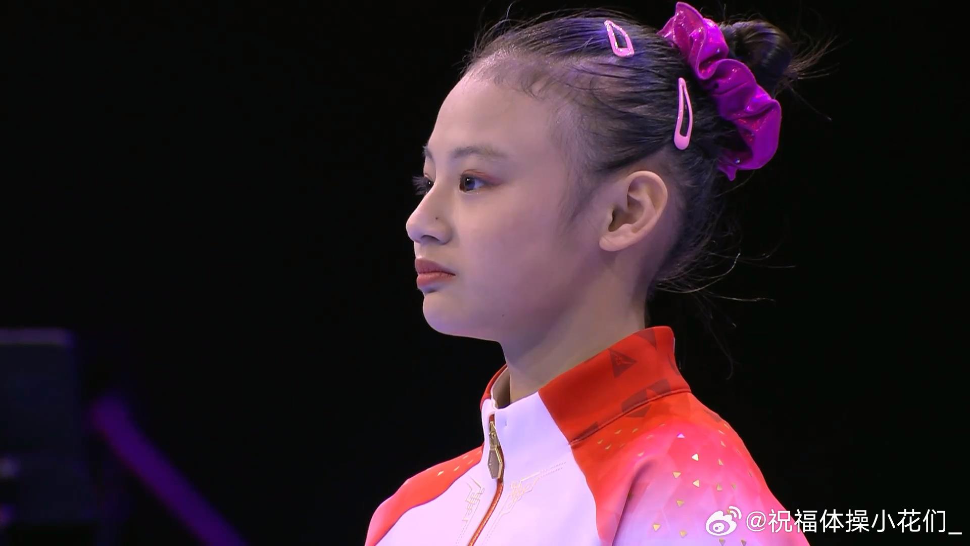 强！中国体操又一天才美少女横空出世，16岁大赛首秀就夺世界冠军(1)