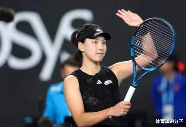 高居中国球员第一位！22岁女网美女超越郑钦文，网友：新的一姐(4)