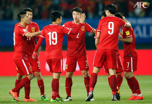 正式官宣，巴西前锋入籍中国参加亚洲杯，用中文跟球迷打招呼(1)