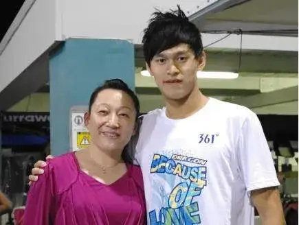 “妈宝男”孙杨：从奥运冠军到无人问津，绝不仅仅是因为拒绝尿检(22)