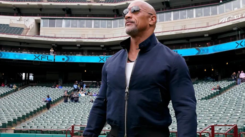 WWE发布重磅通知，巨石强森成董事会成员，罗曼冠军又稳了！(5)